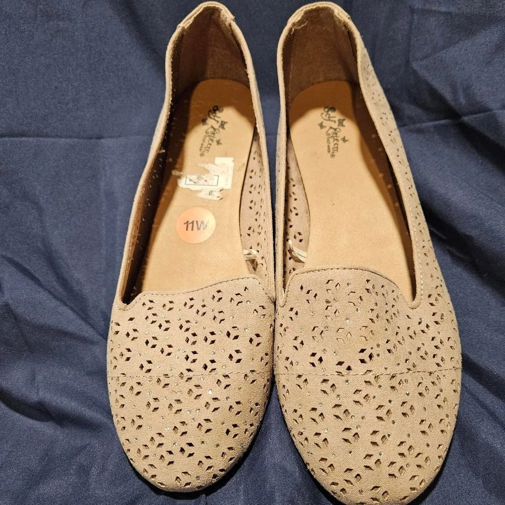 N/A loafers 11w perforated